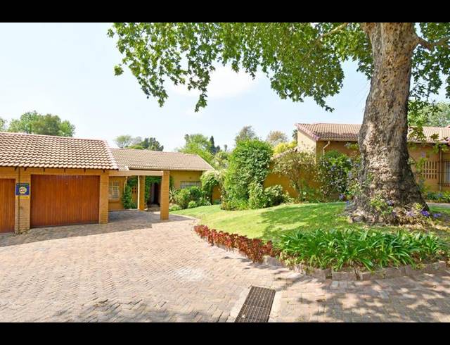 2 BEDROOM TOWNHOUSE FOR SALE IN MORNINGSIDE